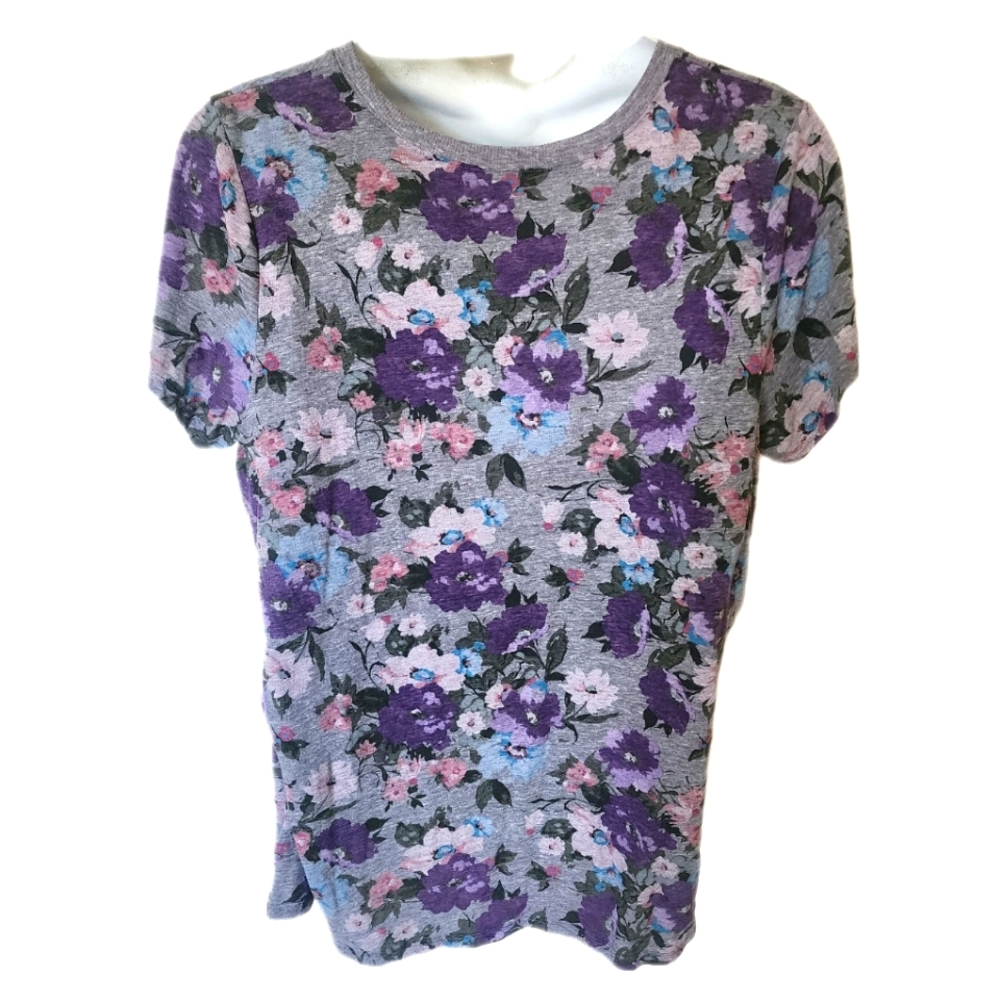 Torrid Classic Fit Floral Tee - Size 3 - Picture 2 of 4